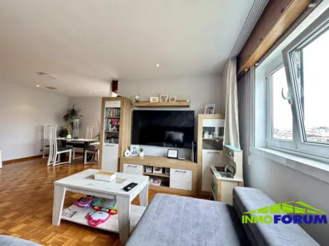 Dúplex en Rúa Manuel Ferrol