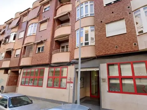 Piso en Travesía de los Reyes Católicos