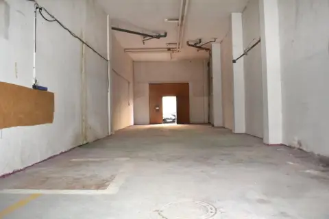 Local comercial en calle de Carmen Medrano