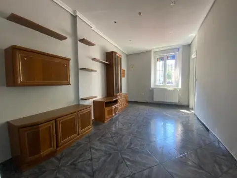 Piso en Trenbide Kalea