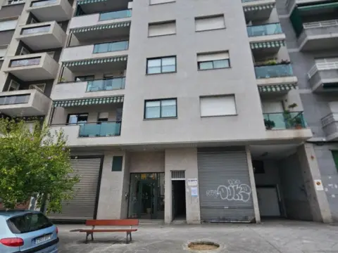 Local comercial en calle de Castro Canseco, 6