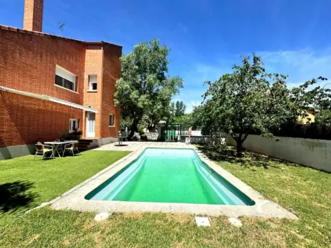Chalet en calle de La Coruña