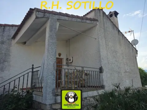 Chalet en Urbanización Dehesa, 129