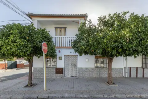 Casa en calle Fray Leopoldo-Peñuelas