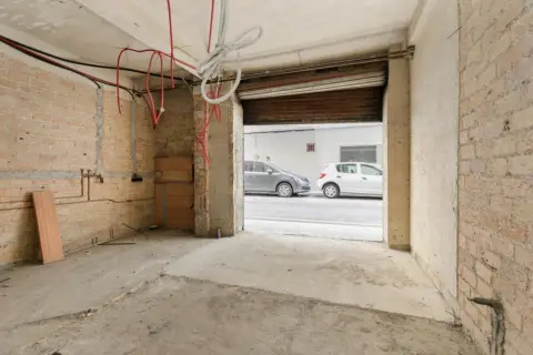 Local comercial en calle Tierra del Fuego, 1