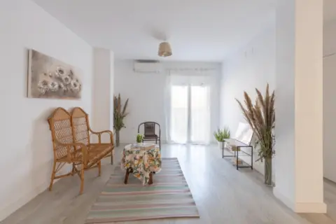 Piso en Avenida de Ogijares