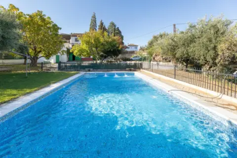 Chalet en Avenida de Emilio Muñoz