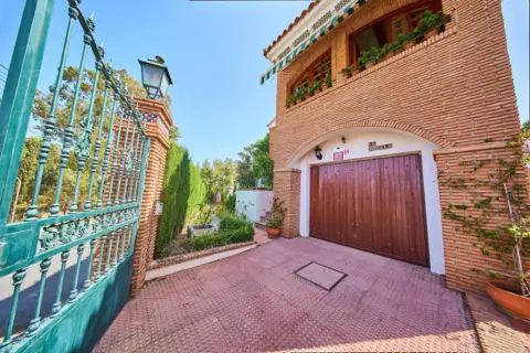 Chalet en calle de la Borgoña