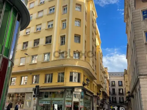 Local comercial en Centro - Ayuntamiento
