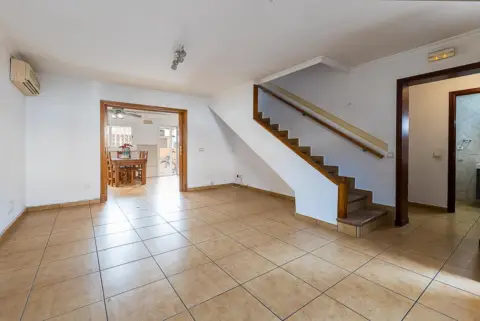 Casa adosada en Carrer de Lleó XIII