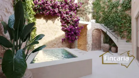 Casa adosada en Carrer Major