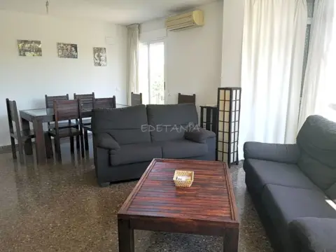 Habitación en calle de Almansa