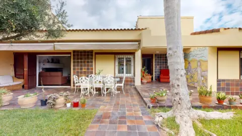 Chalet en calle Cyana, nº 3