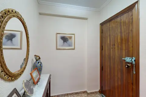 Piso en calle de Juan Fernández, 59