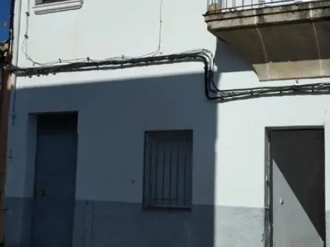 Casa adosada en calle del Galisteo