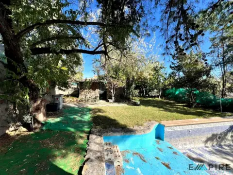 Finca rústica en calle de La Coruña