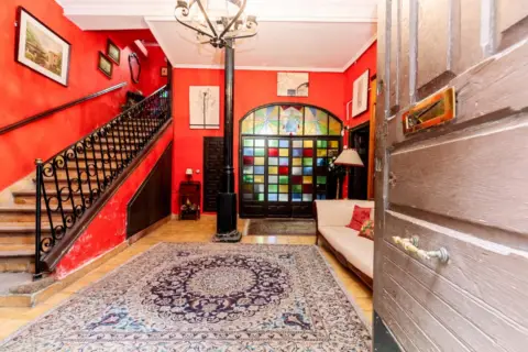 Casa adosada en calle de los Mesones