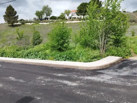 Terreno en calle Extramuros
