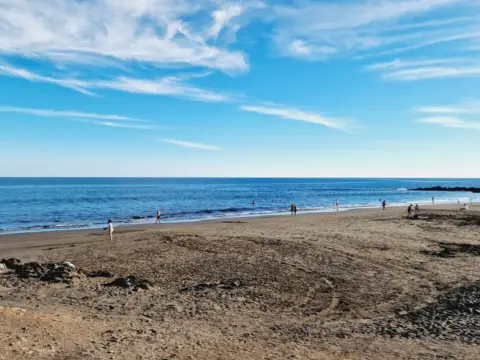 Piso en calle Las Adelfas