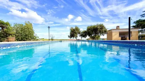 Chalet en calle Granado, nº 143