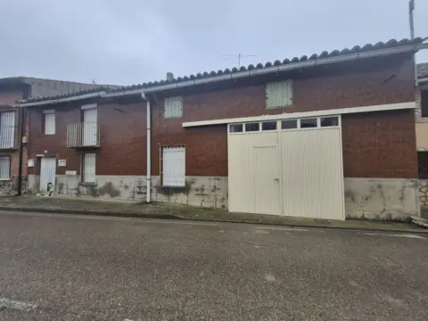 Chalet en calle del Pozo, 19