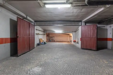 Garaje en Constitucion
