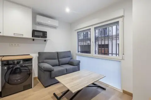 Piso en calle Santa Lucia