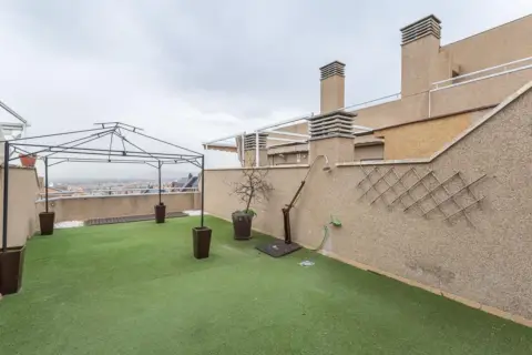 Ático en El Serrallo