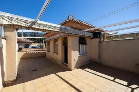 Casa adosada en Avenida de Murcia, 15