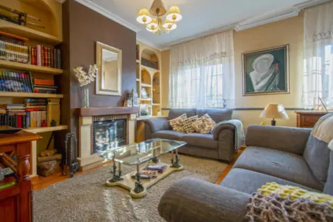 Casa pareada en Nueva Alcalá