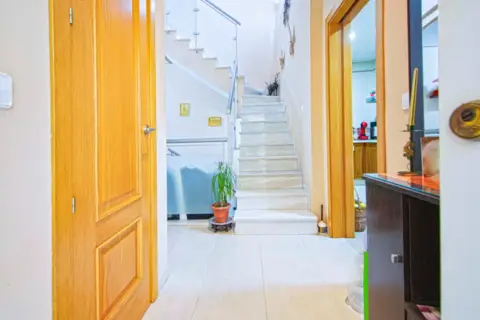 Casa adosada en Almargen