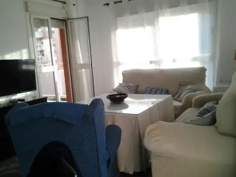 Flat in Alcalde L. Uruñuela - Palacio de Congresos