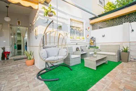 Casa pareada en Espartinas Pueblo