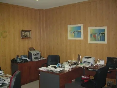 Local comercial en Avenida de Las Ciencias