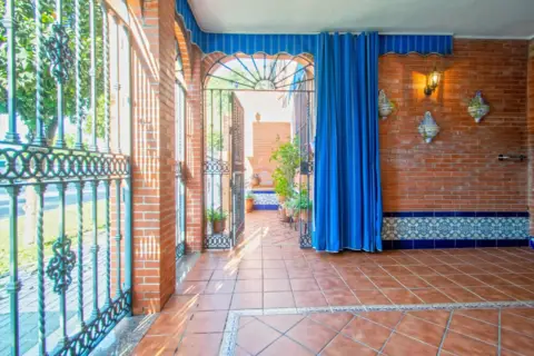 Casa adosada en Avenida de Las Ciencias