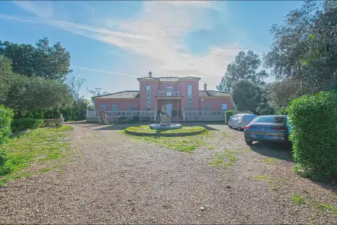 Casa en Urbanización Celada