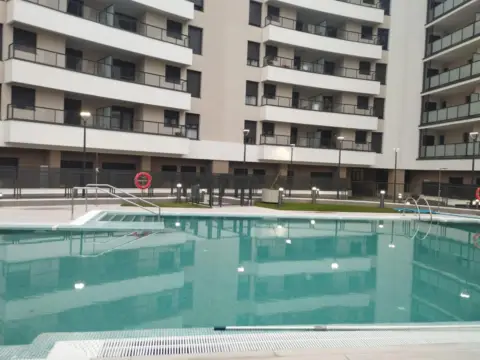 Piso en Avenida de Las Ciencias
