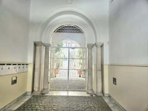 Piso en calle Castellar