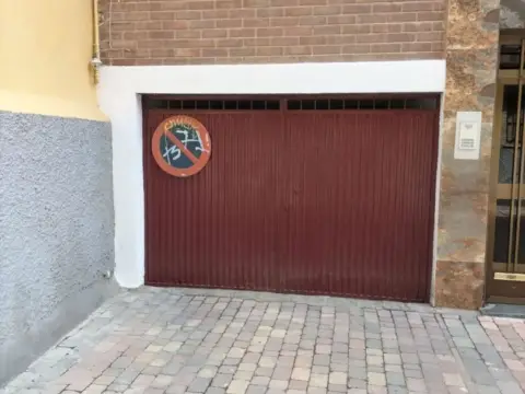 Garaje en calle del Estebón, 3