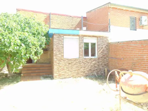 Casa rústica en calle del Aviso