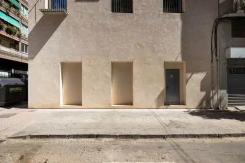 Local comercial en calle de Azhuma, 38