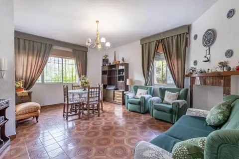 Casa en Carretera de La Sierra
