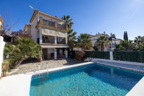 Chalet en Urb. Sueños de Cadima