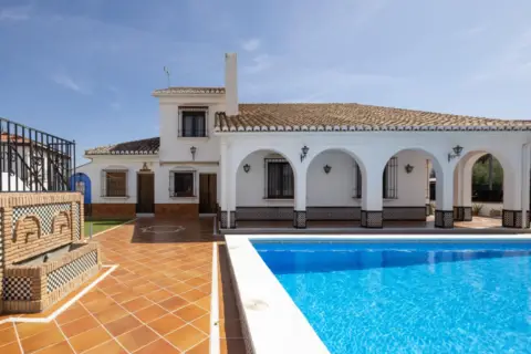 Chalet en calle de Rosa Chacel