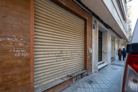 Local comercial en calle del Conde de Cifuentes