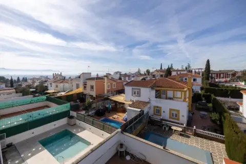 Casa pareada en calle de las Mimbres