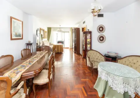 Piso en calle Tejeiro, 21