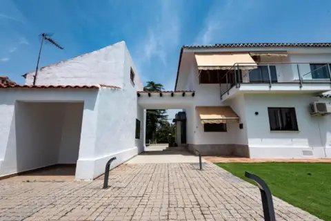 Chalet en Área Rural-Valverde-Las Casas