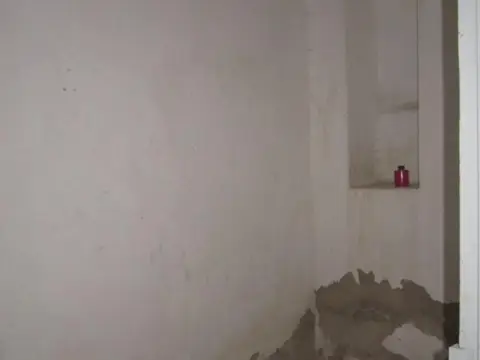 Local comercial en calle de la Cabrillana