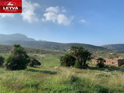 Finca rústica en Perín